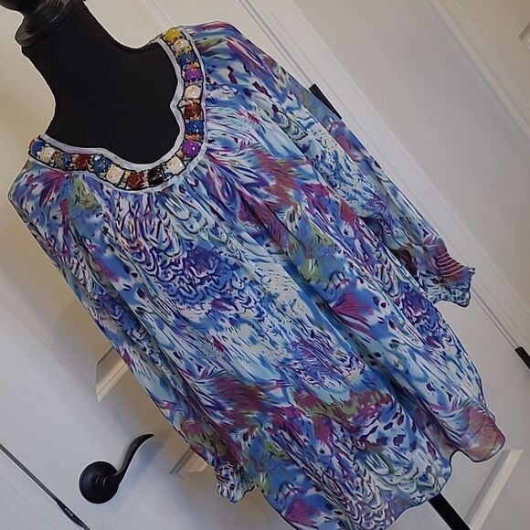 KAK TUS sz XL colorful embellished neckline tunic top - Picture 1 of 10